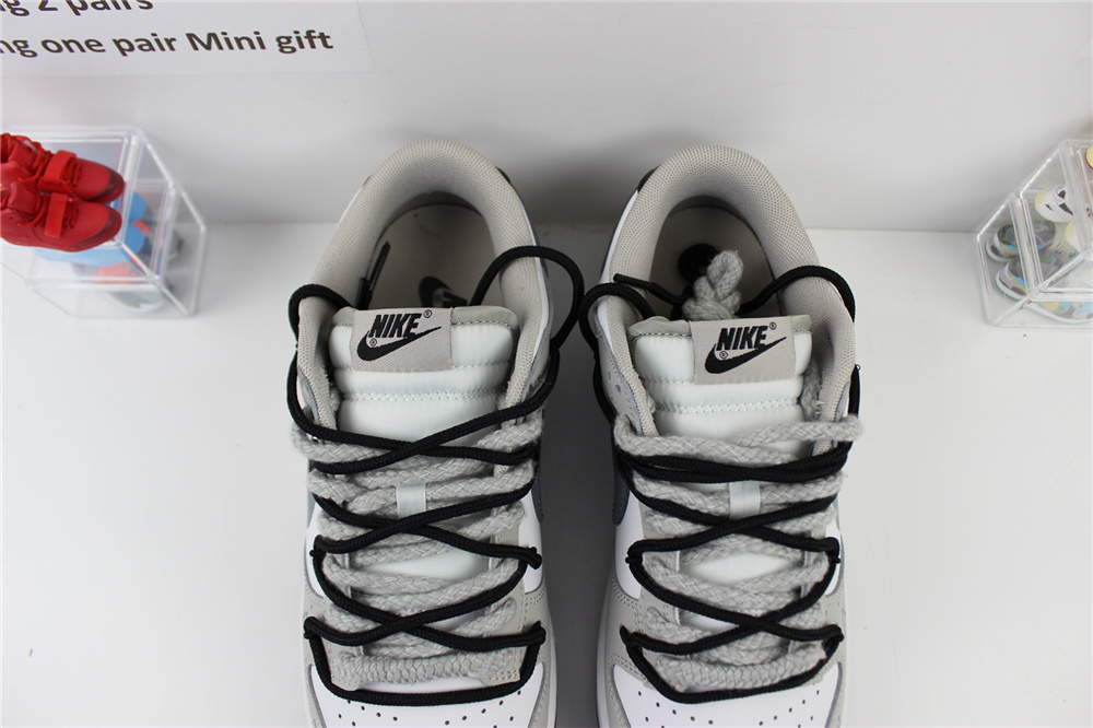 Nike Dunk Low