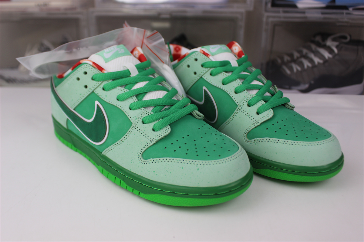 DUNK SB LOW Green Lobster