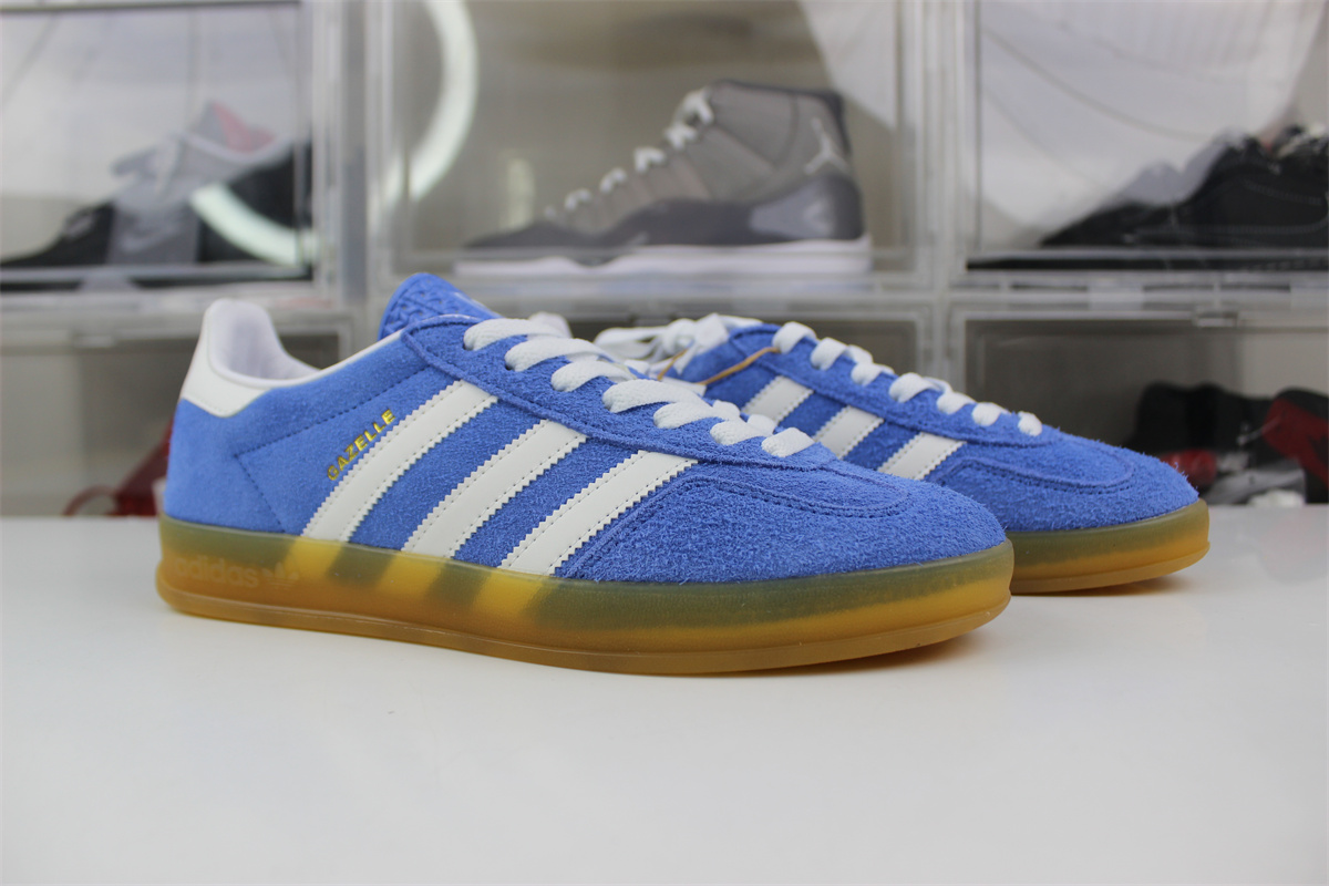 Ad*s gazelle indoor blue