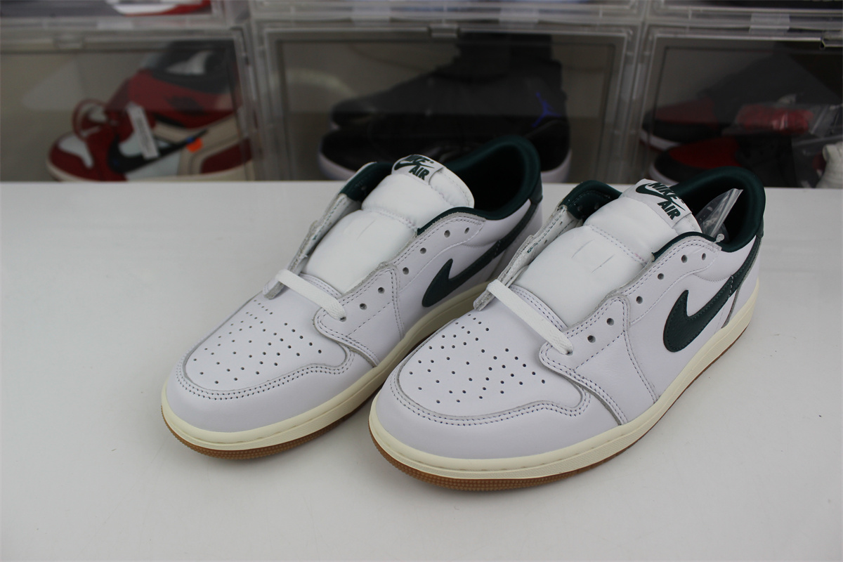 Air Jordan 1 Low OG WMNS “Oxidized Green”
