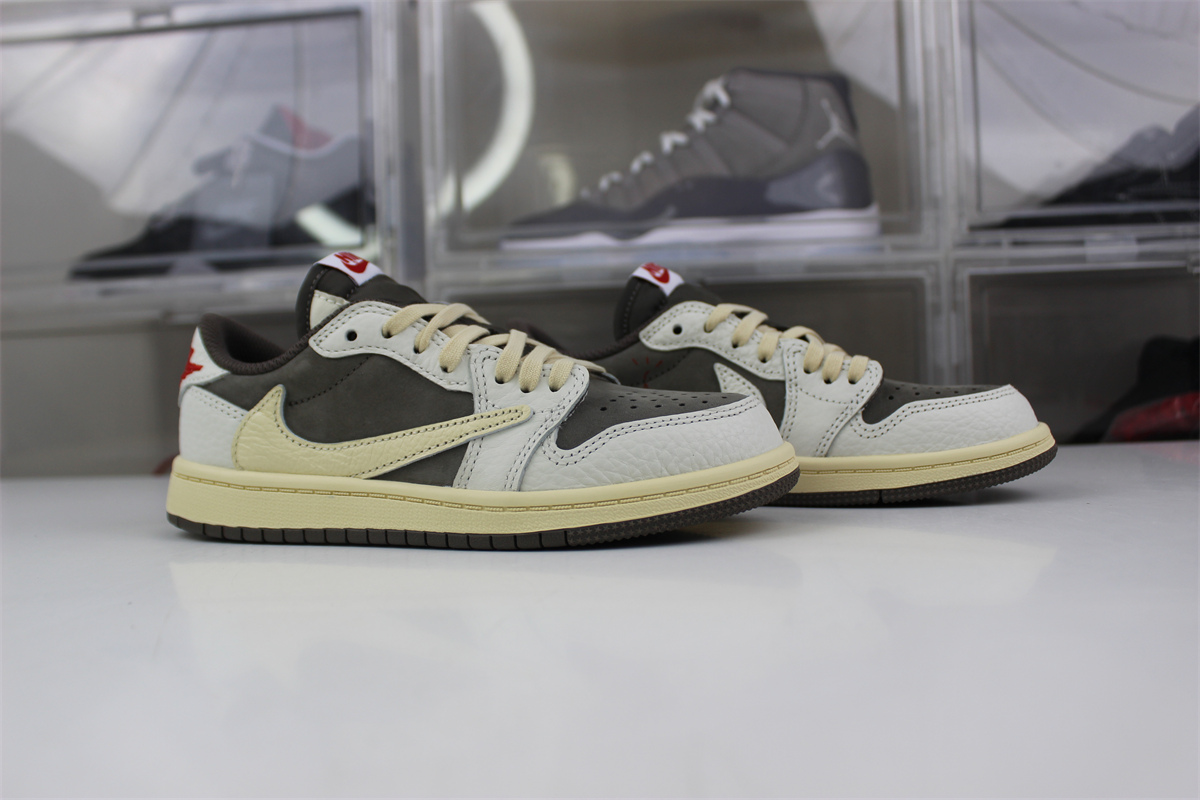 Kids shoes Travis Scott x Air Jordan 1 OG Low PS ''Reverse Mocha''