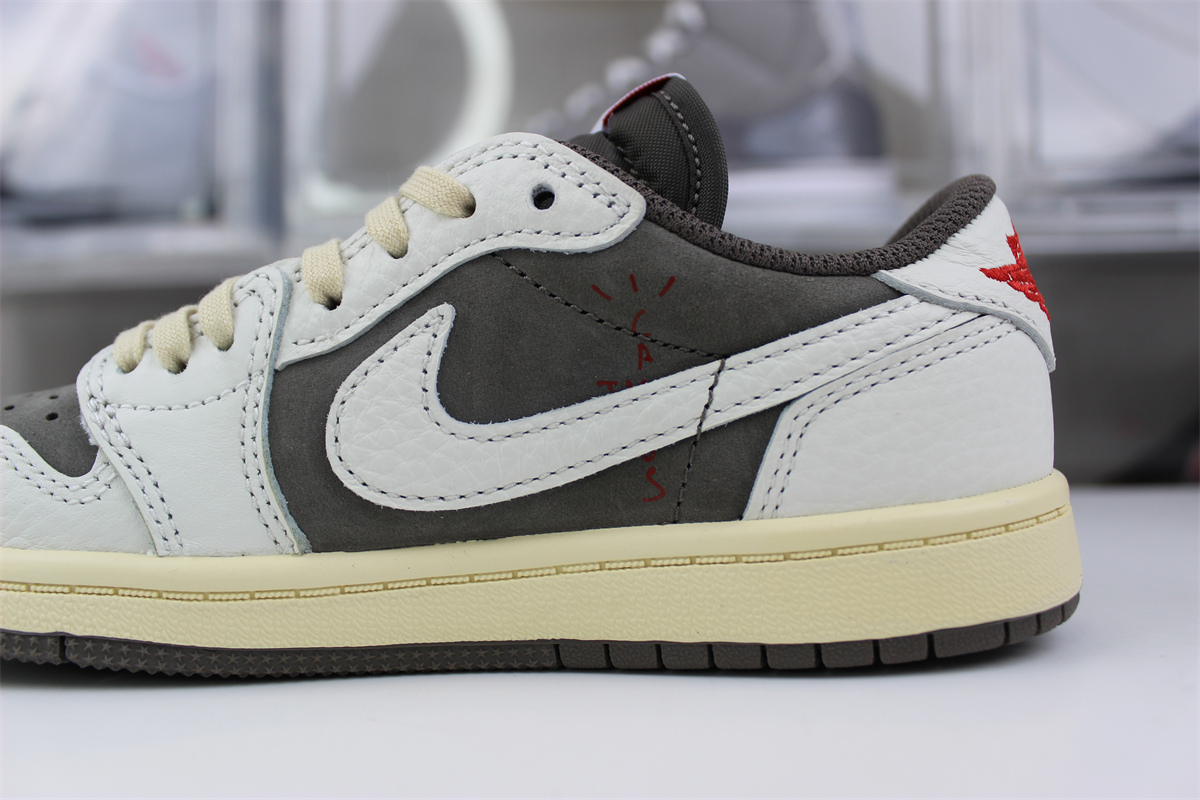 Kids shoes Travis Scott x Air Jordan 1 OG Low PS 