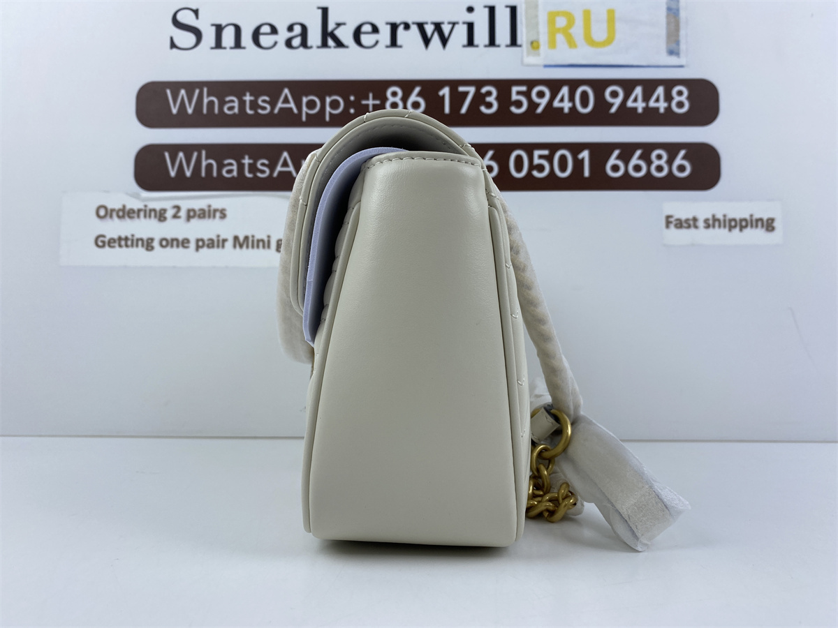 G*u*i pure white bag